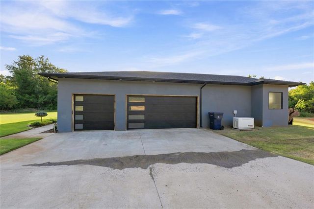 16335 SE 59th Street, Choctaw, OK 73020