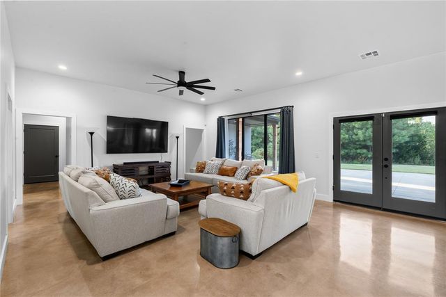 16335 SE 59th Street, Choctaw, OK 73020