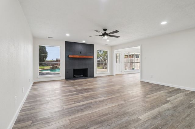 514 Palm Desert Drive, Garland, TX 75044