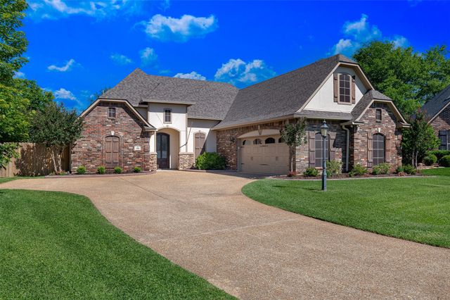 306 Tottenham Court, Bossier City, LA 71111