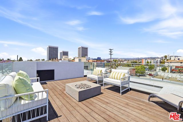 1819 Veteran Avenue, Los Angeles, CA 90025