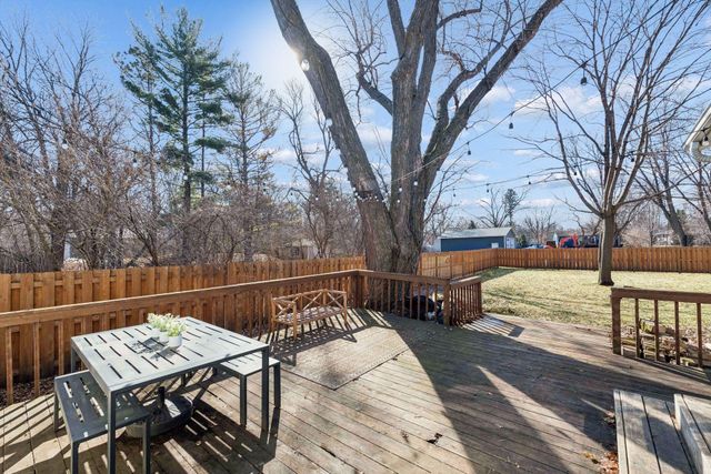 25835 Wild Rose Lane, Excelsior, MN 55331