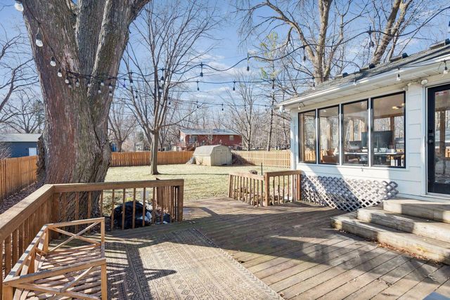 25835 Wild Rose Lane, Excelsior, MN 55331