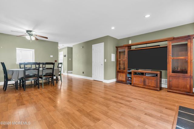 158 Meli Lane, Jackson, NJ 08527