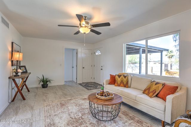 810 E Water Street, Tucson, AZ 85719