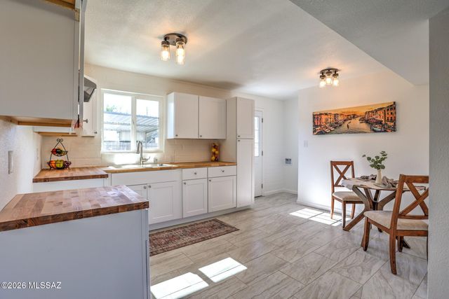 810 E Water Street, Tucson, AZ 85719