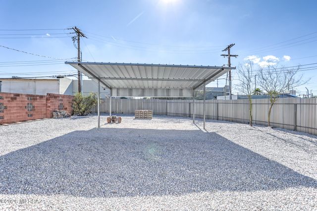 810 E Water Street, Tucson, AZ 85719