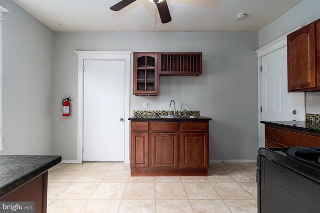 505 NECK RD, Burlington, NJ 08016