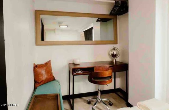 1055 E Whitton Avenue, Phoenix, AZ 85014