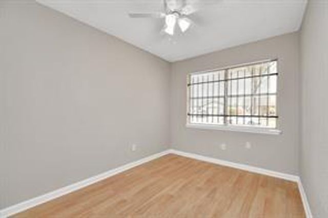 12811 Glenhollow Drive, Houston, TX 77048