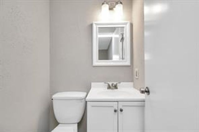 12811 Glenhollow Drive, Houston, TX 77048