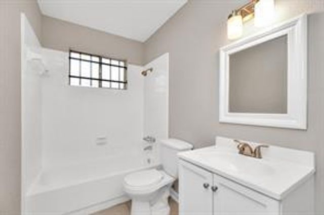 12811 Glenhollow Drive, Houston, TX 77048