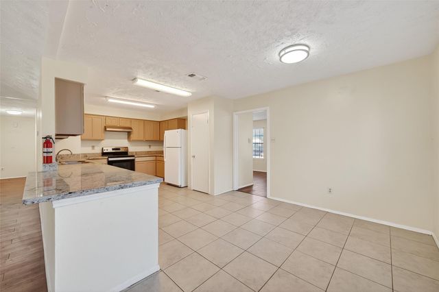 15811 Pfeiffer Drive, Houston, TX 77082