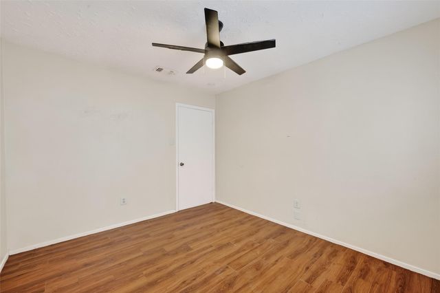 15811 Pfeiffer Drive, Houston, TX 77082