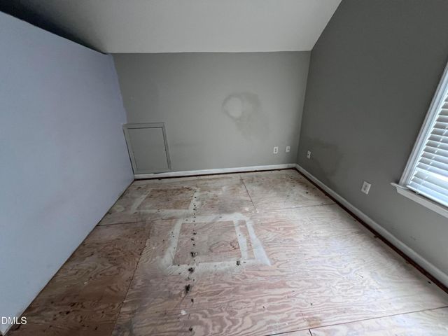 1016 Flower Round Court, Raleigh, NC 27610