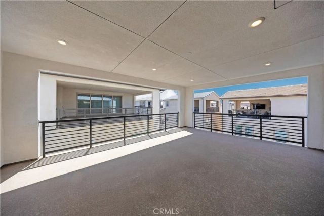 104 Sculpture, Irvine, CA 92618