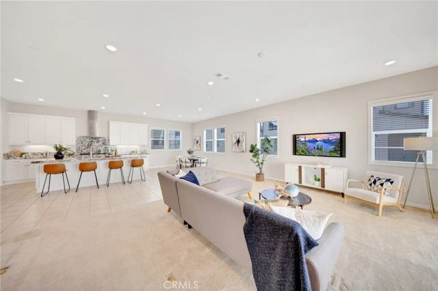 104 Sculpture, Irvine, CA 92618