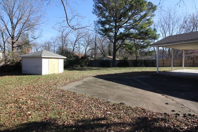 201 Brandywine Dr, Clarksville, TN 37042