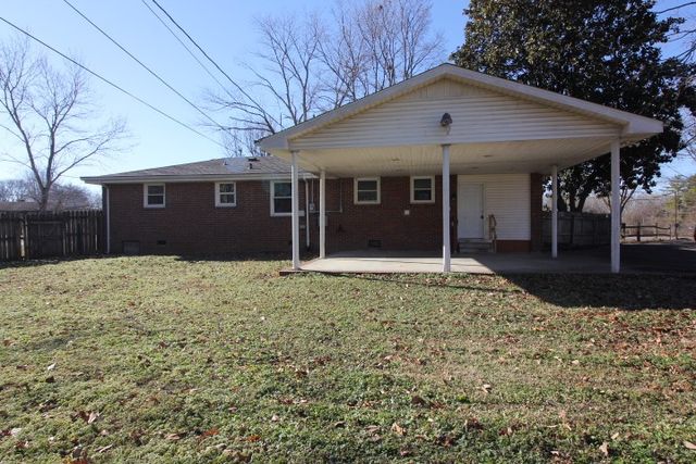 201 Brandywine Dr, Clarksville, TN 37042