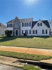 700 Cannoli Court, Mcdonough, GA 30253