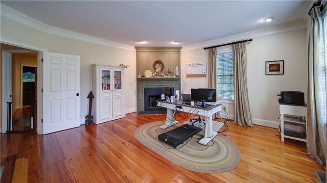 5580 Point West Drive, Oakwood, GA 30566