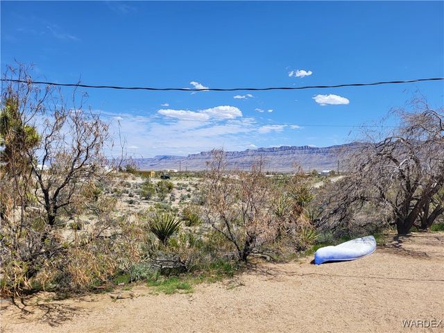 1600 W Fortification Drive, Meadview, AZ 86444