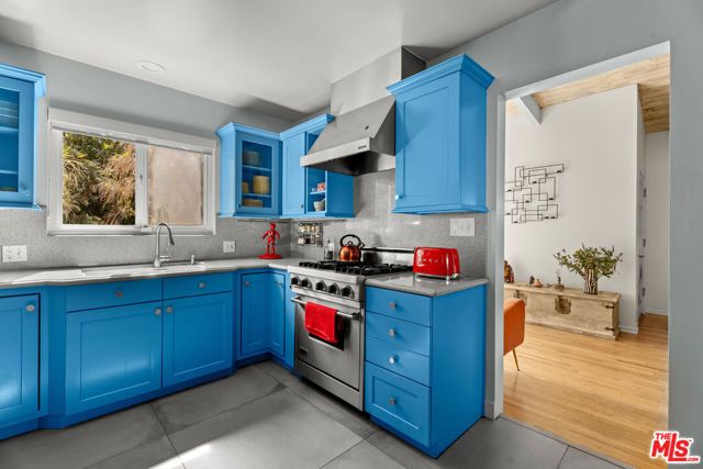 3612 Greenwood Avenue, Los Angeles, CA 90066