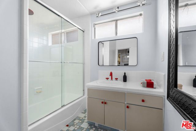 3612 Greenwood Avenue, Los Angeles, CA 90066