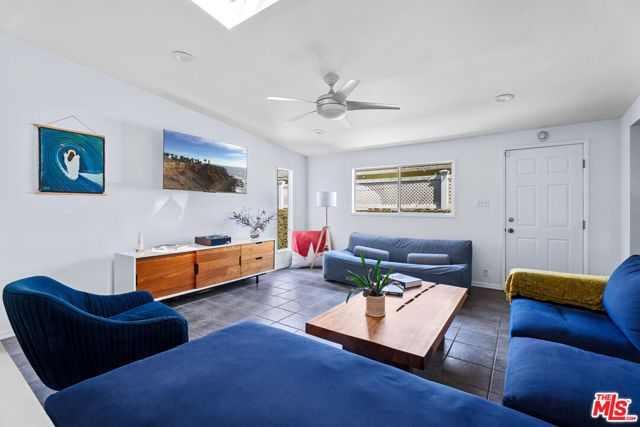 3612 Greenwood Avenue, Los Angeles, CA 90066