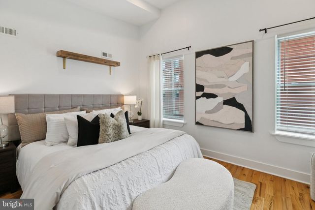 1537 REED ST, Philadelphia, PA 19146