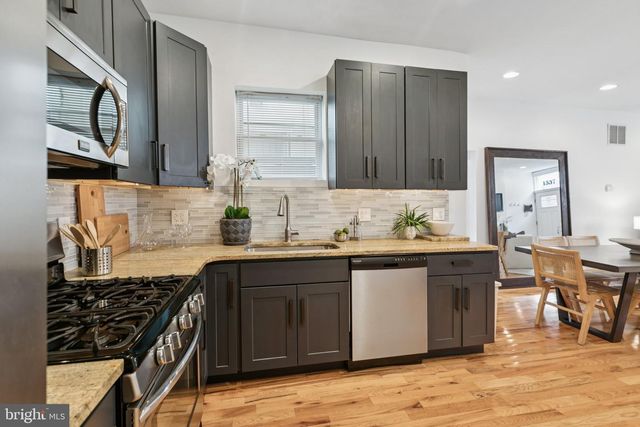 1537 REED ST, Philadelphia, PA 19146