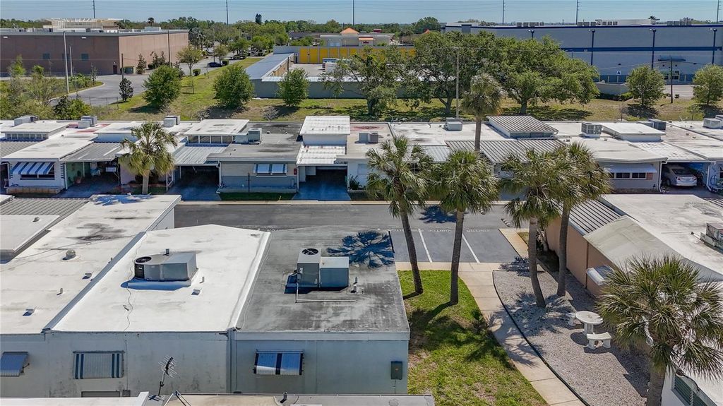 Image 25 of property listing at 250 ROSERY ROAD NW 228, Largo, FL 33770