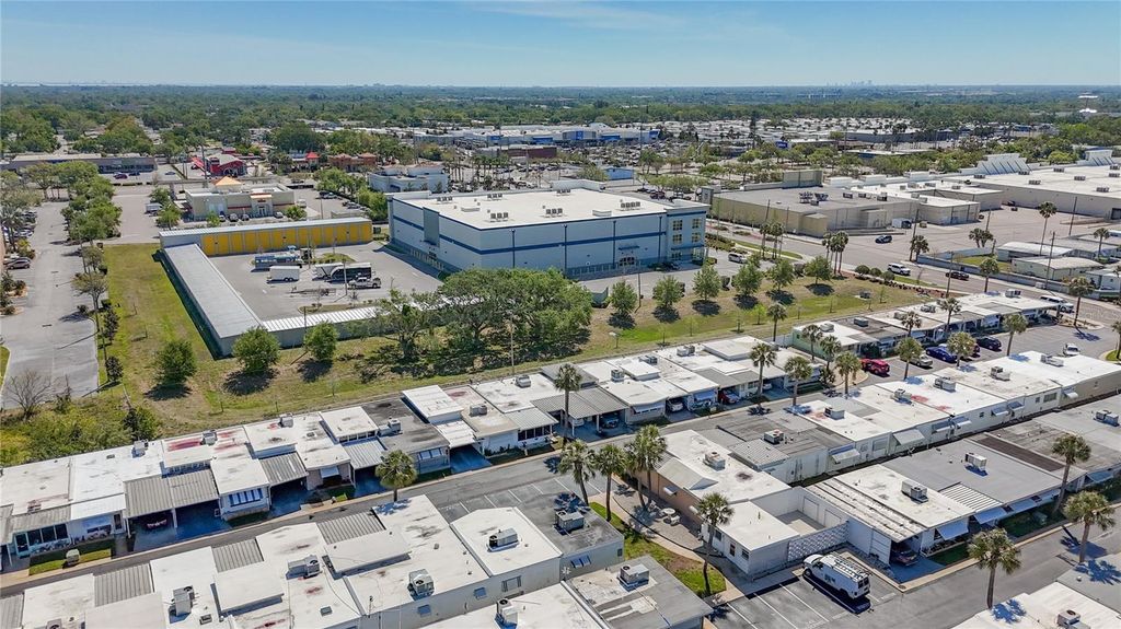 Image 26 of property listing at 250 ROSERY ROAD NW 228, Largo, FL 33770