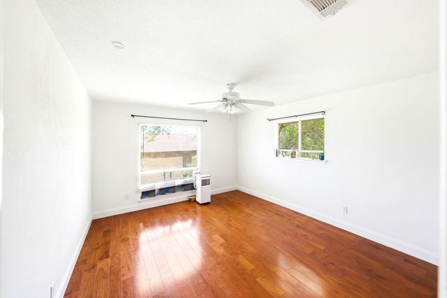 1909 Woodland Ave, Austin, TX 78741