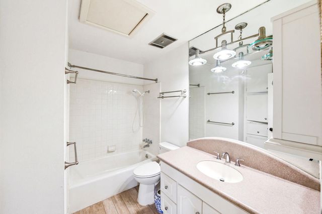 1909 Woodland Ave, Austin, TX 78741