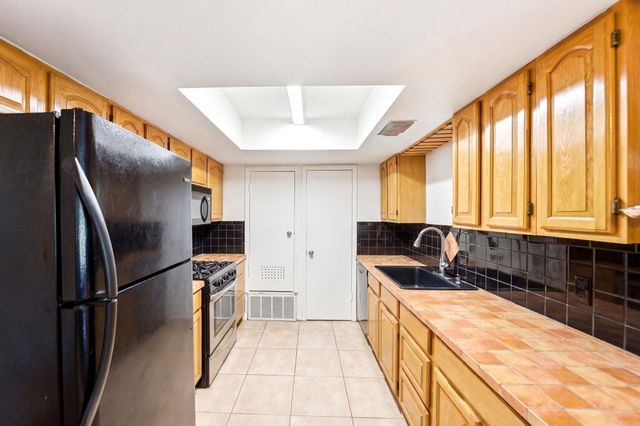 1909 Woodland Ave, Austin, TX 78741