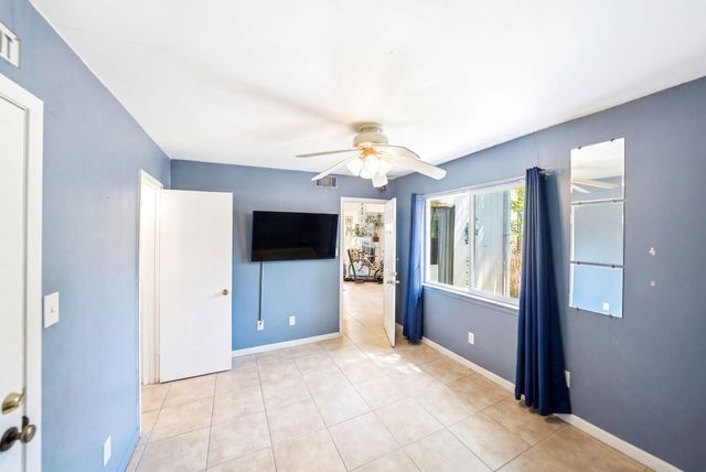 1909 Woodland Ave, Austin, TX 78741