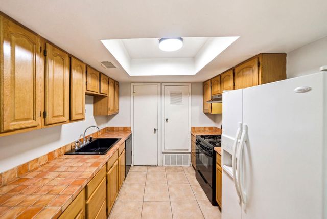 1909 Woodland Ave, Austin, TX 78741