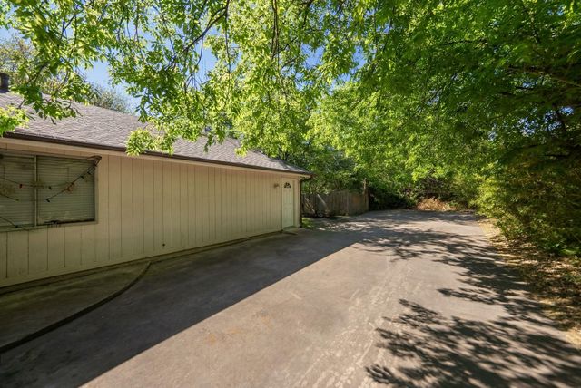 1909 Woodland Ave, Austin, TX 78741