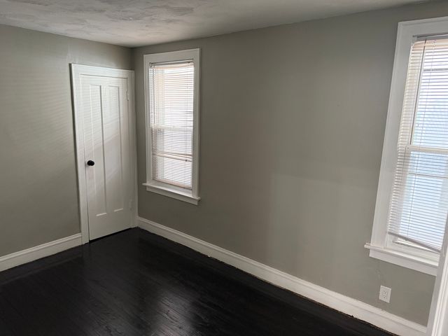 7131 S Wood Street, Chicago, IL 60636