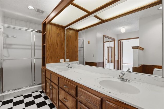 5000 Gina Circle, Oklahoma City, OK 73115