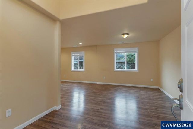 340 Wyatt Ct NE, Salem, OR 97301