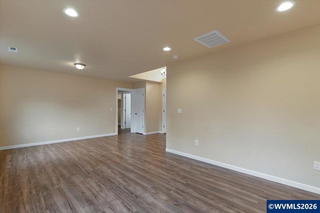 340 Wyatt Ct NE, Salem, OR 97301