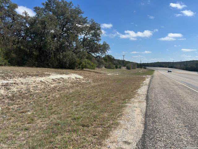 18810 Bandera, Helotes, TX 78023