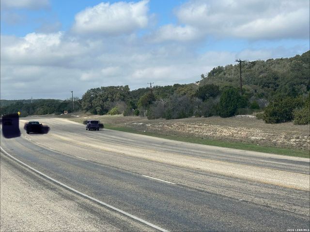 18810 Bandera, Helotes, TX 78023