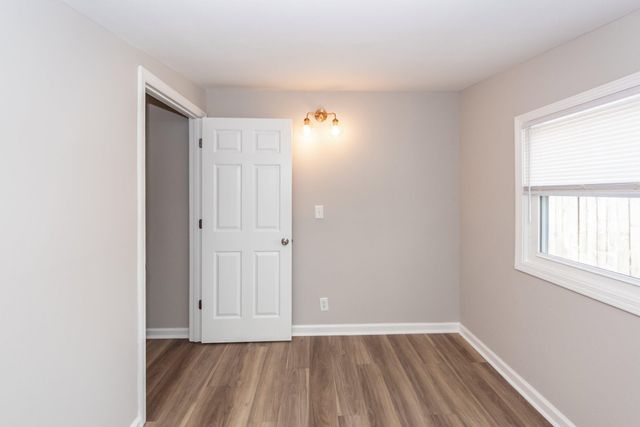 3860 Chestnut Street, North Charleston, SC 29405