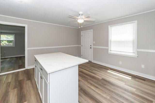 3860 Chestnut Street, North Charleston, SC 29405