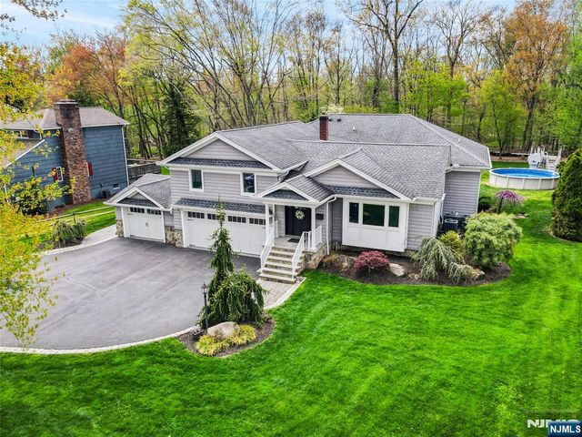 146 President Road, Twp Of Washington, NJ 07676