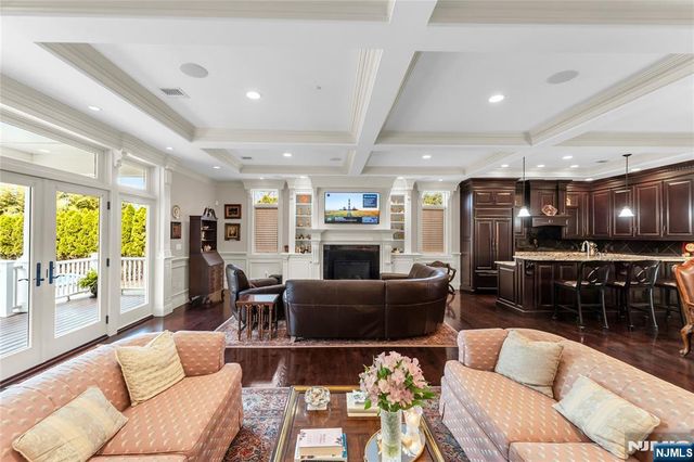 146 President Road, Twp Of Washington, NJ 07676