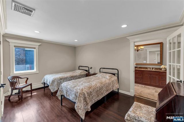 146 President Road, Twp Of Washington, NJ 07676